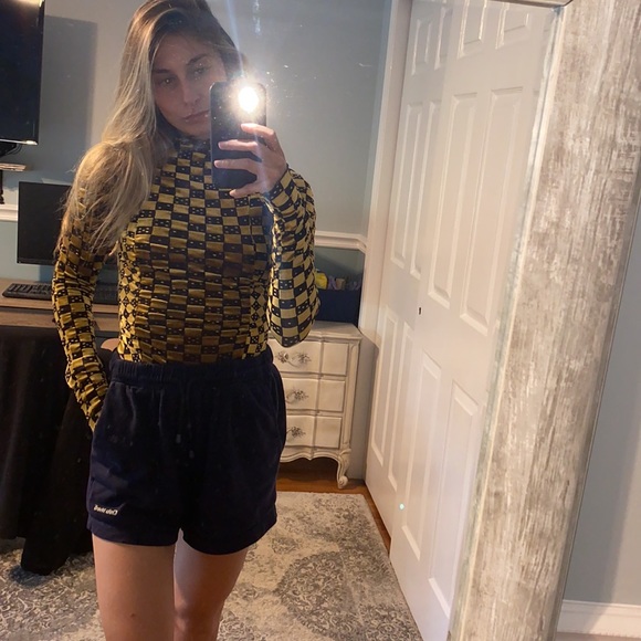 Urban outfitters top bundle - Picture 10 of 17